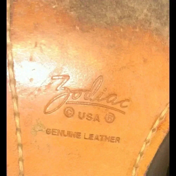 Leather black boots - Picture 5 of 7